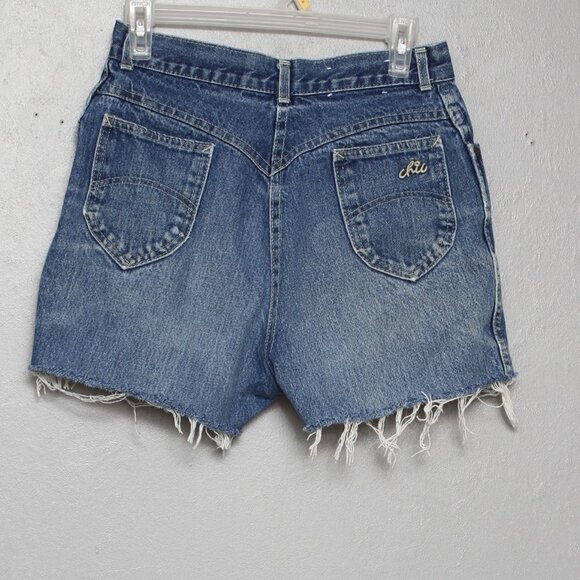 Vintage Chic diy cut off distressed denim jean shorts - Picture 2 of 4